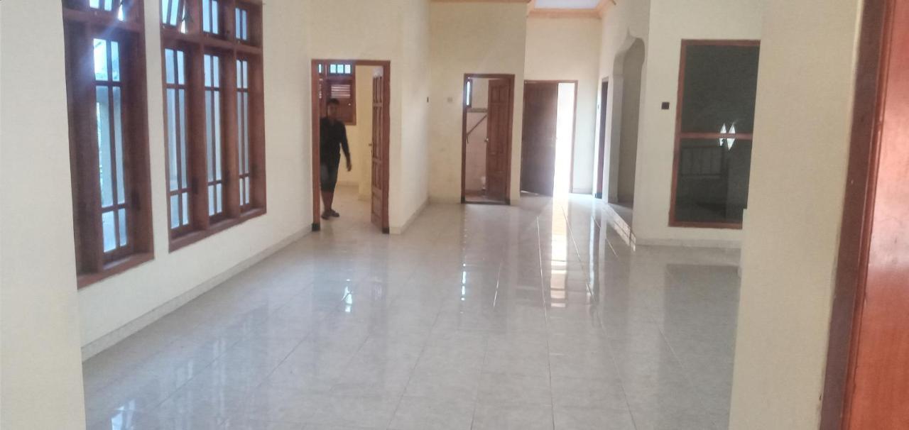 999 Khs 2 Homestay Gilimanuk Εξωτερικό φωτογραφία