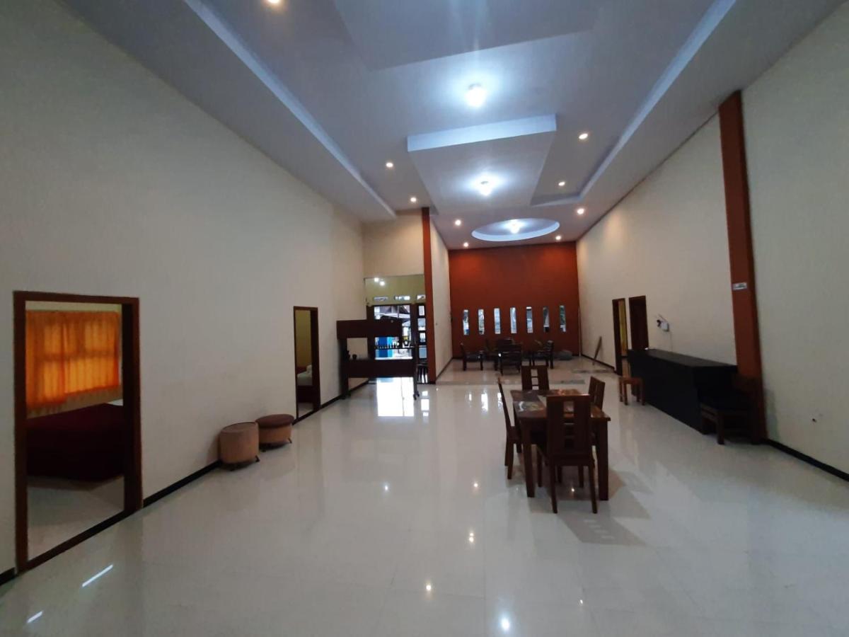 999 Khs 2 Homestay Gilimanuk Εξωτερικό φωτογραφία