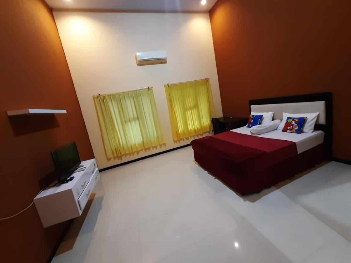 999 Khs 2 Homestay Gilimanuk Εξωτερικό φωτογραφία